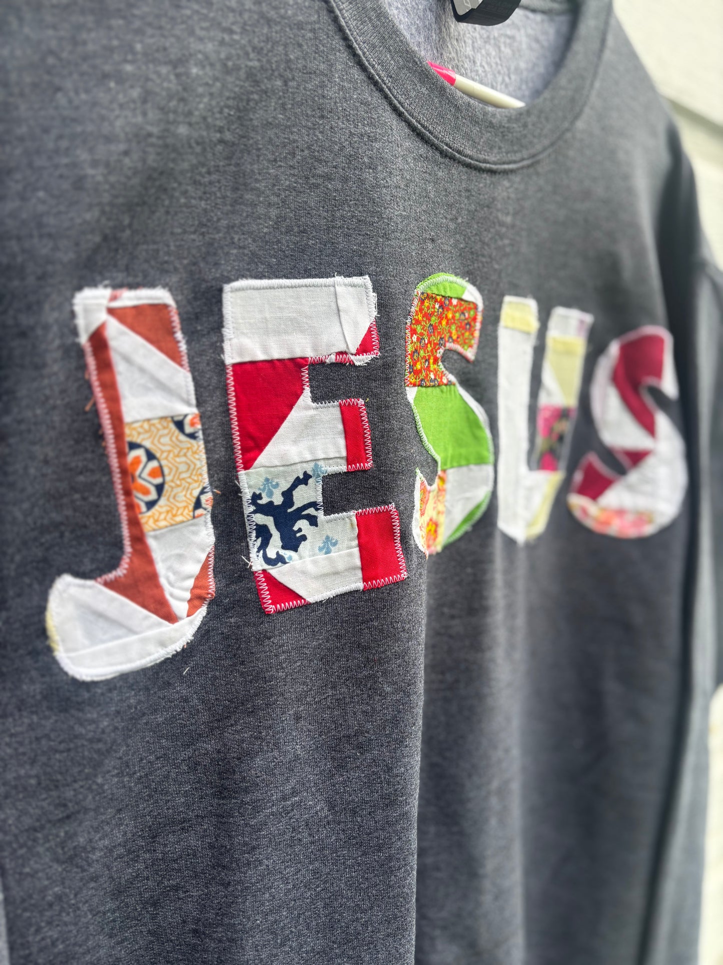 Jesus Sweatshirt (dark heather gray)